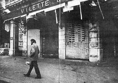 julio pasea por montmartre.jpg